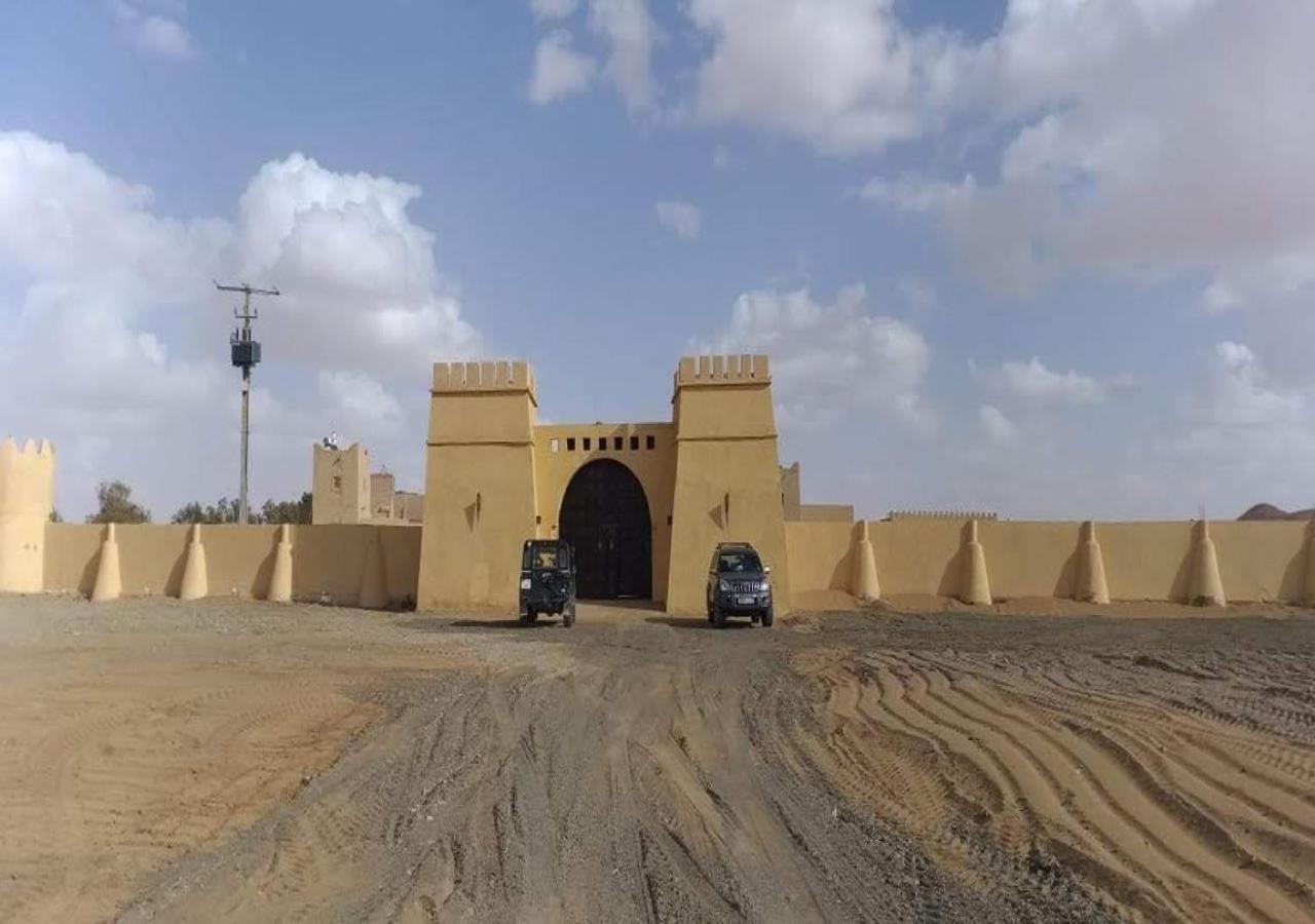 Kasr Tin Hinane Hotel Merzouga Exterior foto